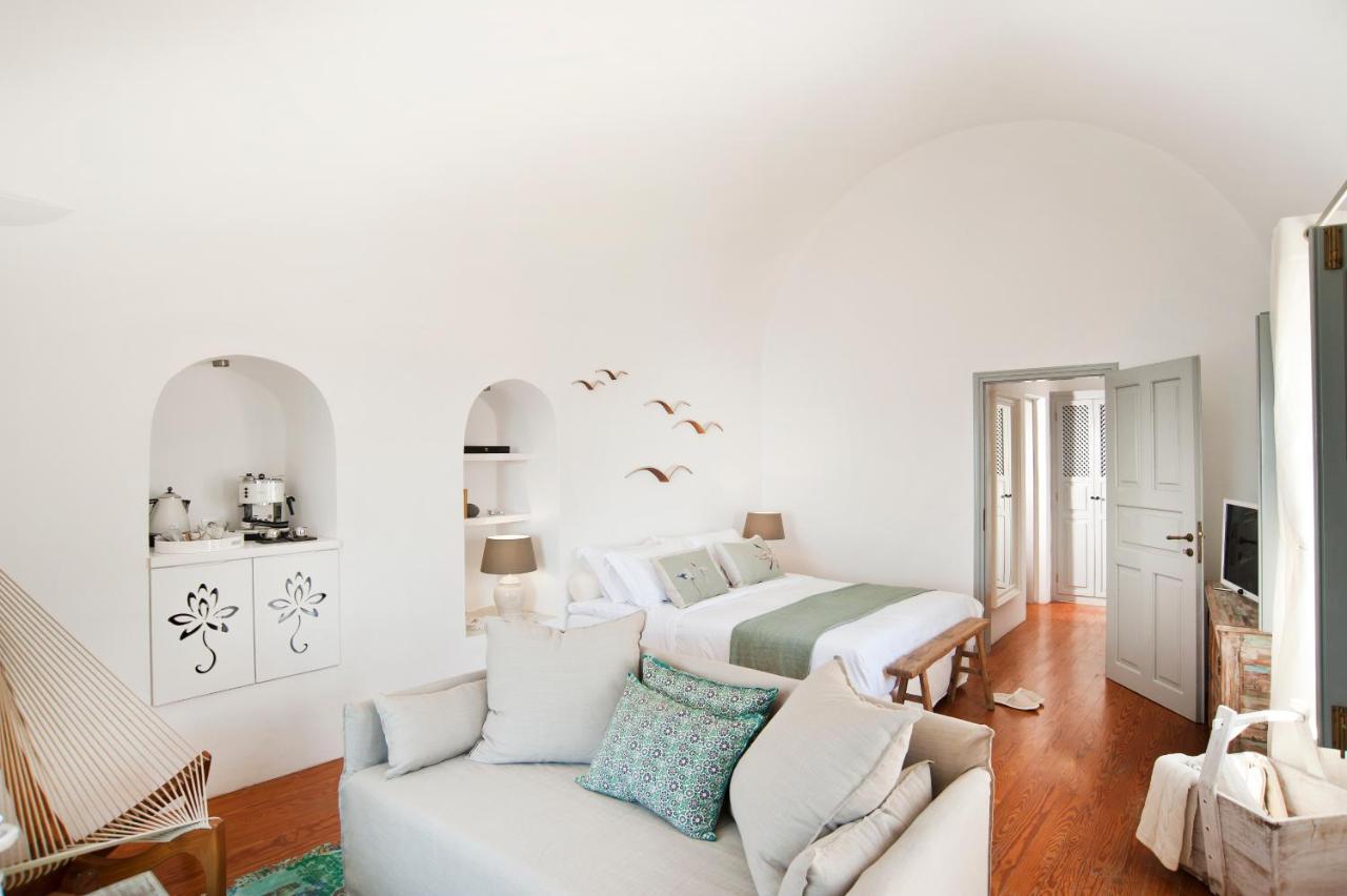Antelmi Luxury Villa Fira  Eksteriør billede